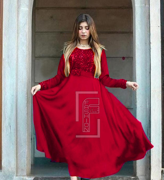 লেইস এমব্রয়ডারি কাজ করা রেডিমেড সিল্ক