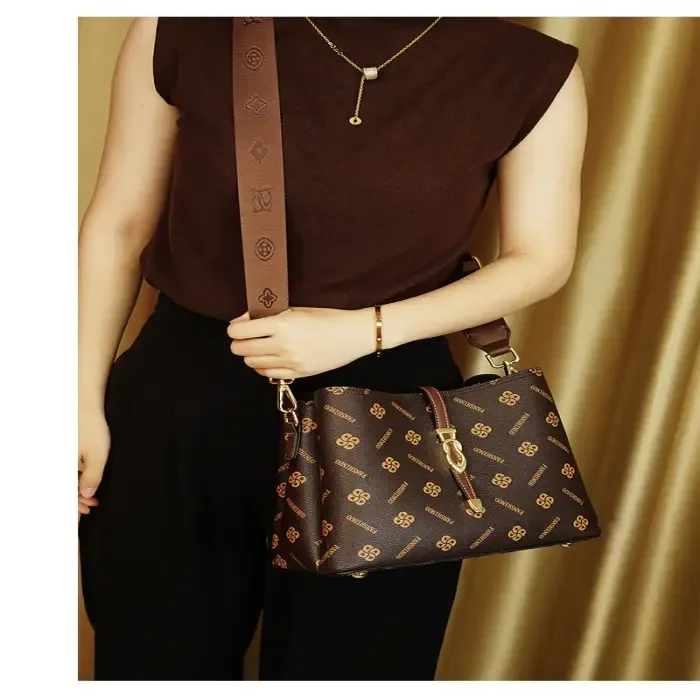 Luxury Large Capacity Bucket Shoulder Bag