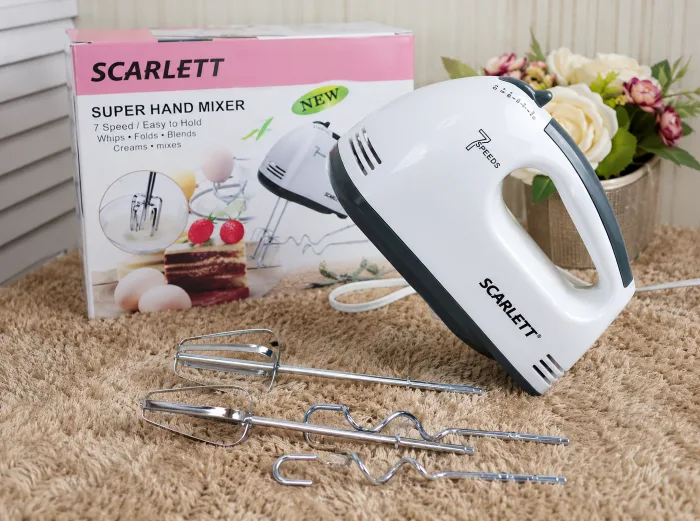 Scarlett 7-Speed Electric Hand Mixer