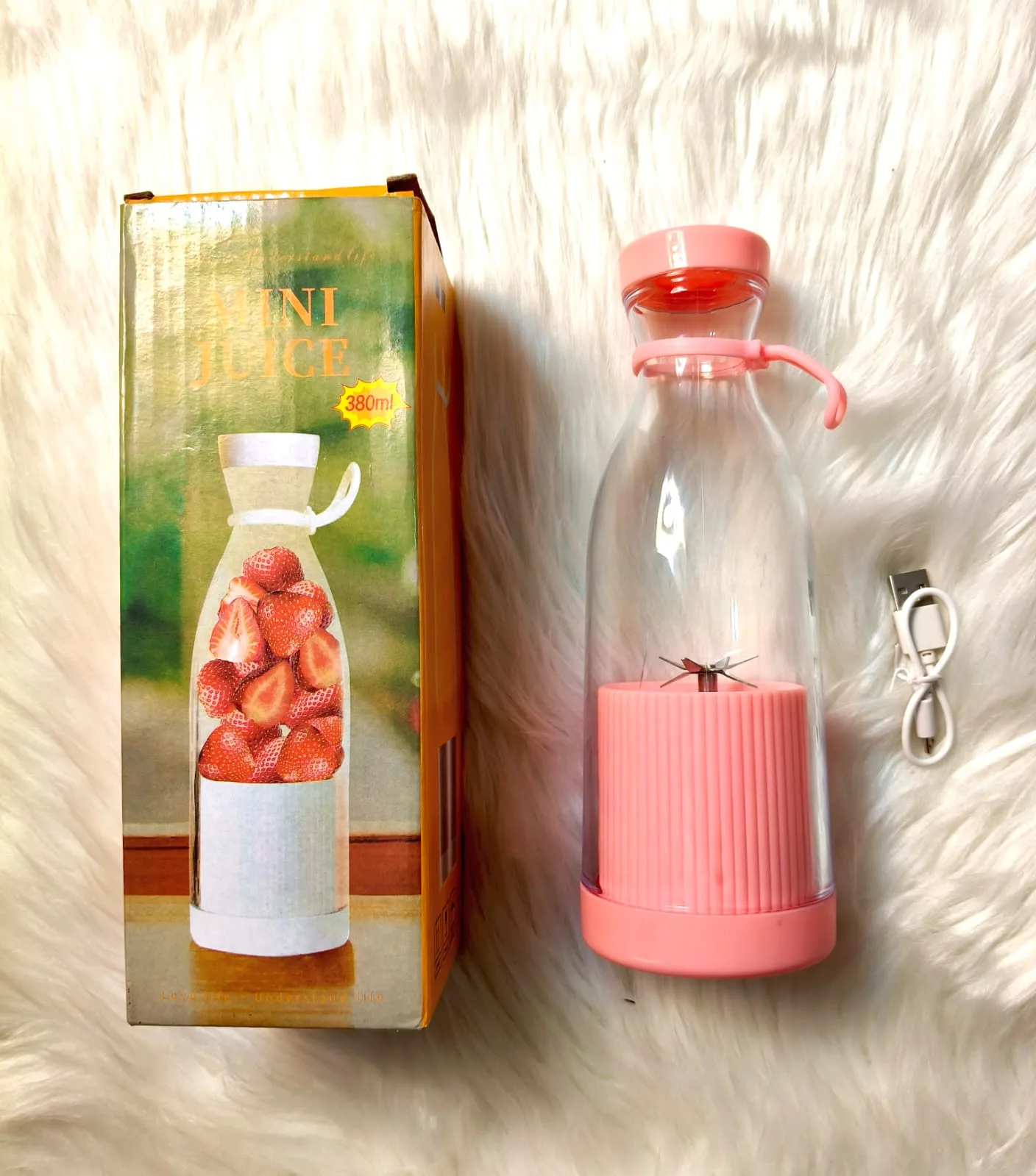 380ML USB Rechargeable Portable Juicer Blender