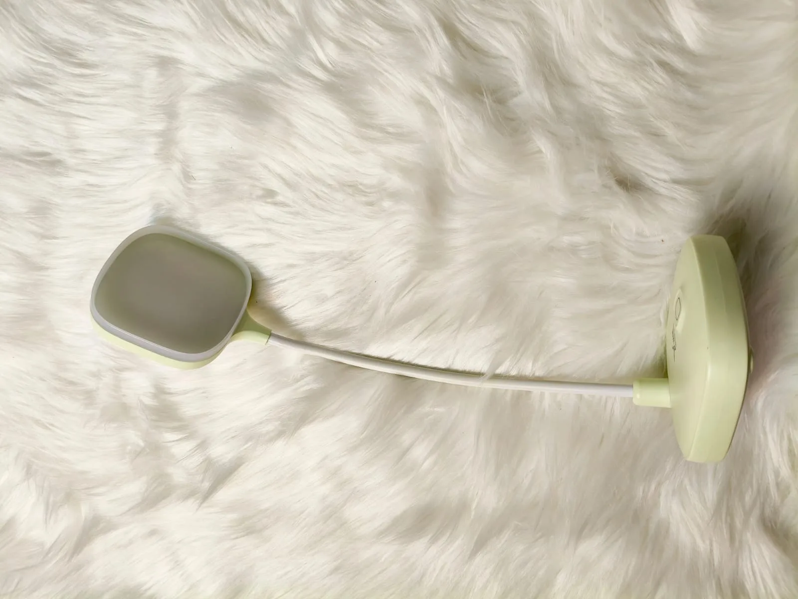 YAGE YG-T034 Rechargeable Portable LED Reading Lamp
